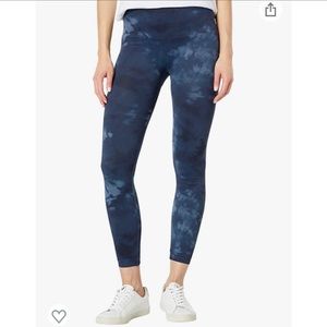 Spanx seamless leggings in blue tie die